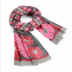 Very Bradley Cheery Blossoms Soft Fringe Scarf NWT